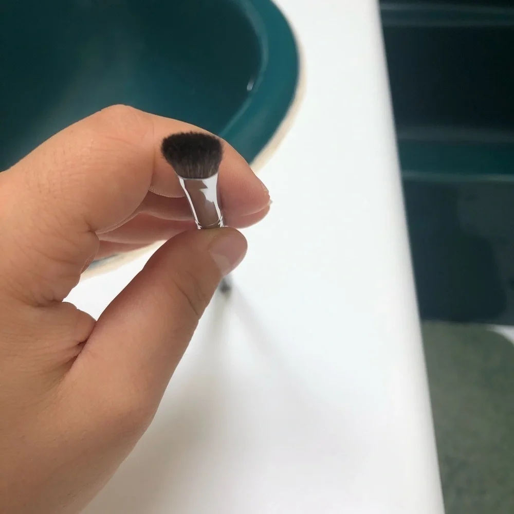 NEW ANASTASIA BEVERLY HILLS ALL OVER SHADOW BRUSH
